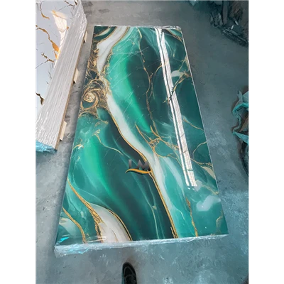 לוחות UV PVC